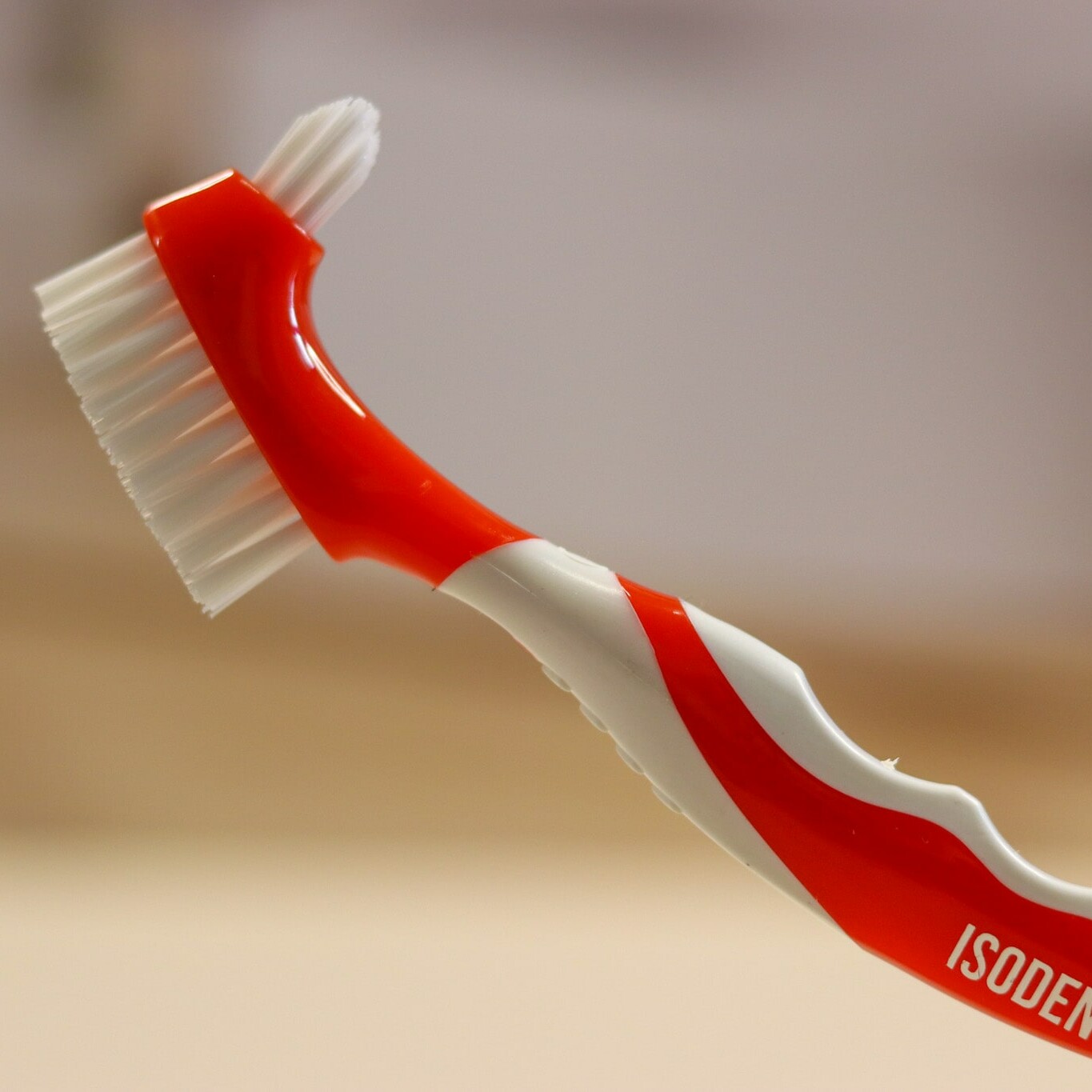 brosse nettoyage appareil dentaire